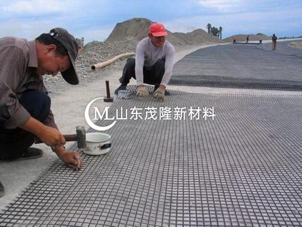 土工格柵施工順序