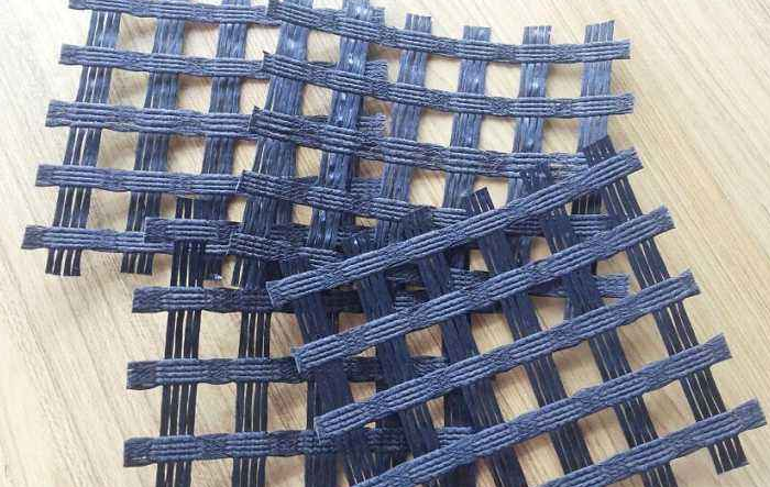 天津鋼塑土工格柵的價格與質(zhì)量有關(guān)系嗎?