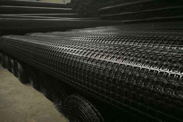 鋼塑土工格柵的性能與特點 第2張