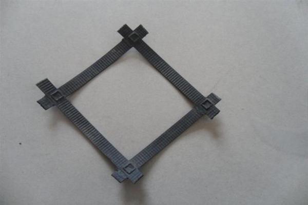 一文看懂凸結(jié)點鋼塑土工格柵的施工注意事項 第1張