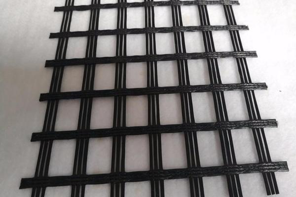 在路基加筋中土工格柵有哪些應(yīng)用呢？  第3張