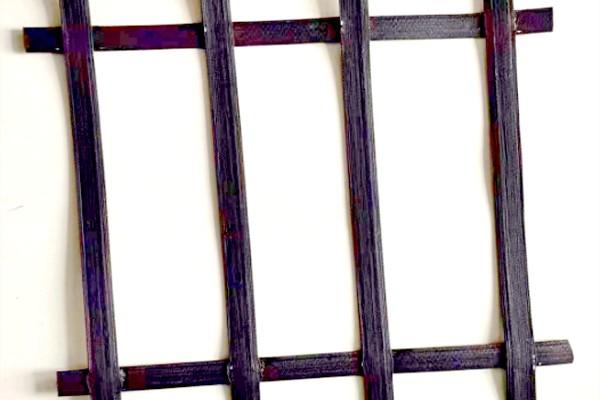 高韌性聚酯紗線集束土工格柵在環(huán)保工程中的應(yīng)用有哪些呢？  第1張